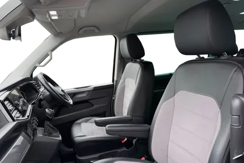 KY21YXP Volkswagen Caravelle 2.0 TDI Executive 204 5dr DSG Thumbnail #11