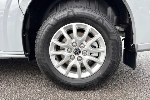 DE75LTJ Volkswagen Transporter T32 Panel Van Commerce Pro SWB 136 PS 65KWh Electric -  Delivery Miles Thumbnail #12