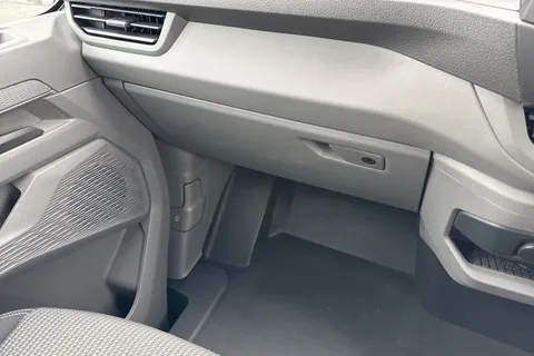 DE75LTJ Volkswagen Transporter T32 Panel Van Commerce Pro SWB 136 PS 65KWh Electric -  Delivery Miles Thumbnail #20