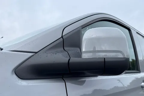 DE75LTJ Volkswagen Transporter T32 Panel Van Commerce Pro SWB 136 PS 65KWh Electric -  Delivery Miles Thumbnail #27