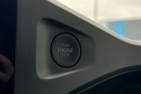 DE75LTJ Volkswagen Transporter T32 Panel Van Commerce Pro SWB 136 PS 65KWh Electric -  Delivery Miles Thumbnail #44