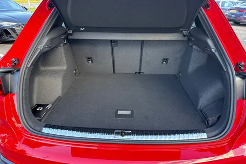  Audi Q3 1.5 TFSI CoD 35 Black Edition S Tronic Euro 6 (s/s) 5dr Thumbnail #7