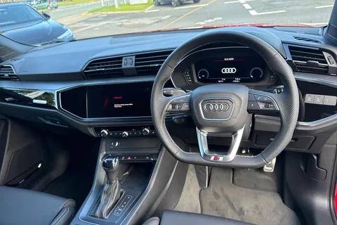  Audi Q3 1.5 TFSI CoD 35 Black Edition S Tronic Euro 6 (s/s) 5dr Thumbnail #18