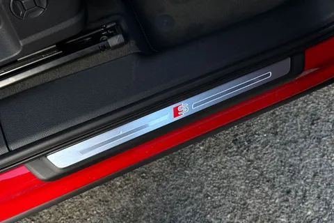  Audi Q3 1.5 TFSI CoD 35 Black Edition S Tronic Euro 6 (s/s) 5dr Thumbnail #43