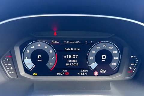  Audi Q3 1.5 TFSI CoD 35 Black Edition S Tronic Euro 6 (s/s) 5dr Thumbnail #52