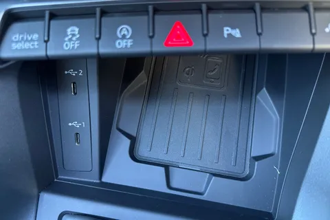  Audi Q3 1.5 TFSI CoD 35 Black Edition S Tronic Euro 6 (s/s) 5dr Thumbnail #55