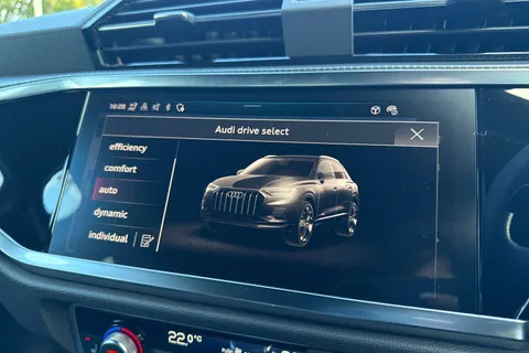  Audi Q3 1.5 TFSI CoD 35 Black Edition S Tronic Euro 6 (s/s) 5dr Thumbnail #57