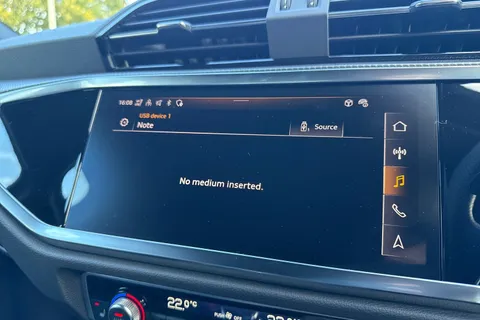  Audi Q3 1.5 TFSI CoD 35 Black Edition S Tronic Euro 6 (s/s) 5dr Thumbnail #59