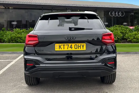KT74OHY Audi Q2 Black Edition 35 TFSI 150 PS S tronic Thumbnail #5