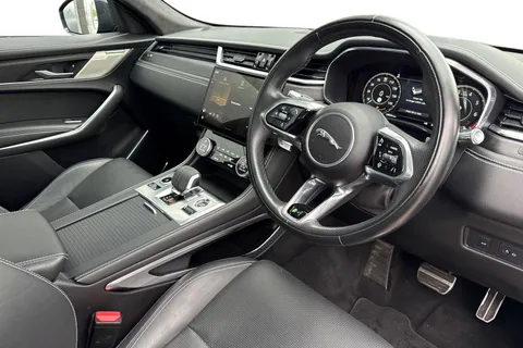 8 of 64 for JAGUAR F-PACE 2.0 P250 R-Dynamic HSE 5dr Auto AWD