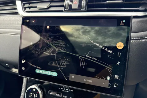 12 of 64 for JAGUAR F-PACE 2.0 P250 R-Dynamic HSE 5dr Auto AWD