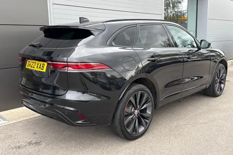 26 of 64 for JAGUAR F-PACE 2.0 P250 R-Dynamic HSE 5dr Auto AWD