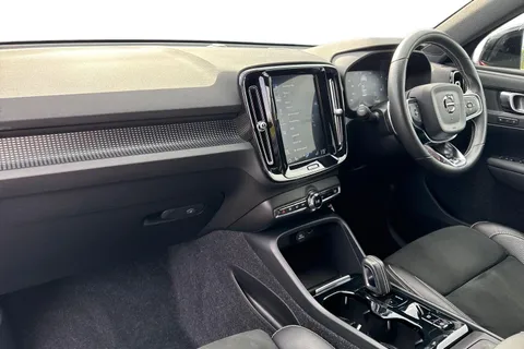 CY69ERK Volvo Xc40 2.0 T5 R-Design Pro Auto AWD Euro 6 (s/s) 5dr Thumbnail #9