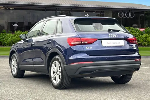 GG21AUD Audi Q3 Technik 35 TFSI 150 PS 6-speed Thumbnail #3