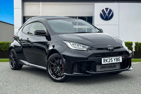 RK25YBE Toyota Yaris 1.6T GR AWD Euro 6 3dr Thumbnail #2