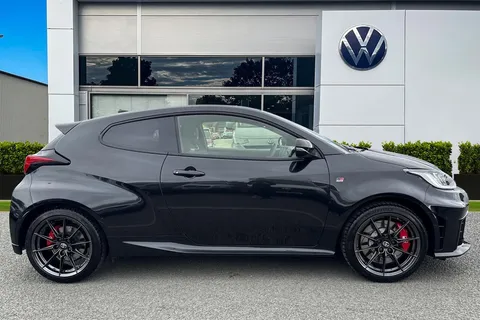 RK25YBE Toyota Yaris 1.6T GR AWD Euro 6 3dr Thumbnail #4