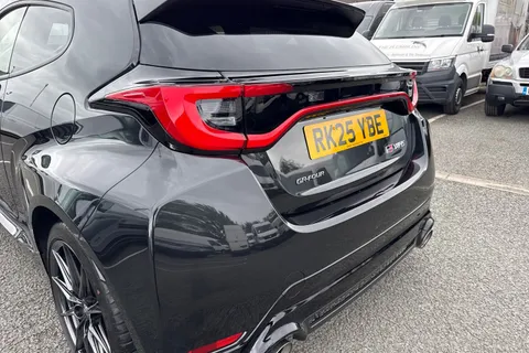 RK25YBE Toyota Yaris 1.6T GR AWD Euro 6 3dr Thumbnail #8