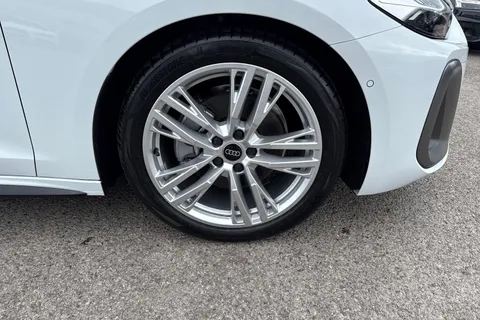 KN25JHH Audi A5 Avant S line TFSI 204 PS S tronic Thumbnail #10