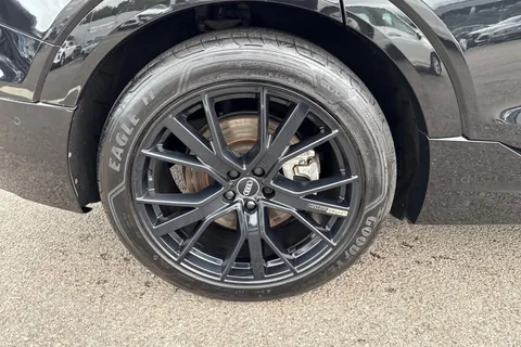 RK70JYB Audi e-tron Launch Edition 55 quattro 300,00 kW Thumbnail #11