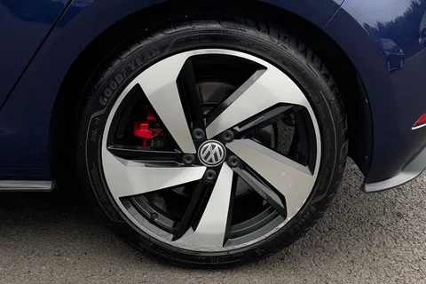 BF18FHW Volkswagen Golf 2.0 TSI 245 GTI Performance 5dr DSG Thumbnail #10