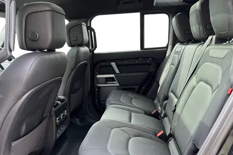 KR24LFZ Land Rover Defender 110 3.0 D300 X-Dynamic HSE 5dr Thumbnail #8