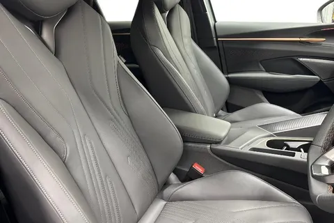 KJ25RVX CUPRA Terramar 2.0 TSI Americas Cup Edition DSG 4Drive Euro 6 (s/s) 5dr Thumbnail #11