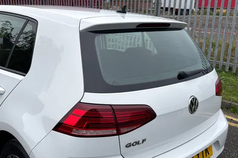 YT18YTK Volkswagen Golf 1.4 TSI SE Euro 6 (s/s) 5dr Thumbnail #8