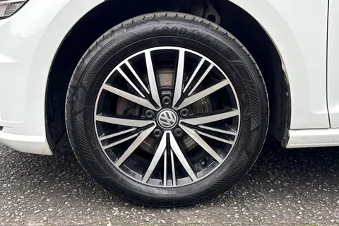 YT18YTK Volkswagen Golf 1.4 TSI SE Euro 6 (s/s) 5dr Thumbnail #10