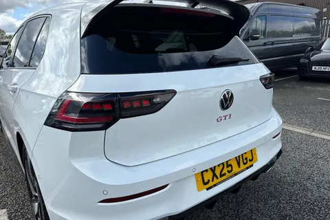 CX25VGJ Volkswagen Golf 2.0 TSI 300 GTI Clubsport 5dr DSG⭐ Area view including rear view camera⭐ Thumbnail #8