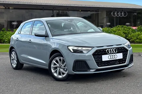 Audi A1 1.0 TFSI 25 Sport Sportback Euro 6 (s/s) 5dr Thumbnail #2