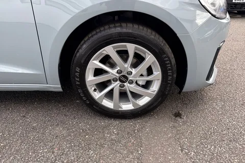 Audi A1 1.0 TFSI 25 Sport Sportback Euro 6 (s/s) 5dr Thumbnail #10