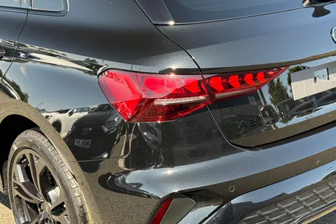  Audi A3 1.5 TFSIe Black Edition Sportback S Tronic Euro 6 (s/s) 5dr 17.9kWh Thumbnail #8