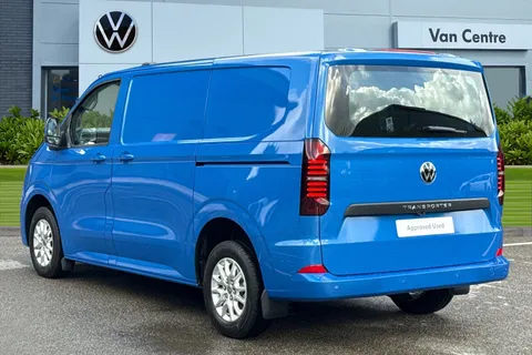 PN75NCY Volkswagen Transporter T28 Panel Van Commerce Pro SWB 150 PS 2.0 TDI 8sp Automatic Thumbnail #3