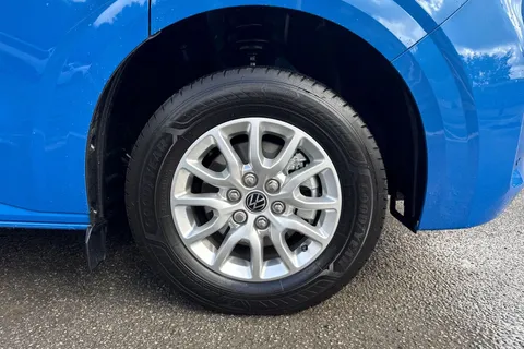 PN75NCY Volkswagen Transporter T28 Panel Van Commerce Pro SWB 150 PS 2.0 TDI 8sp Automatic Thumbnail #10