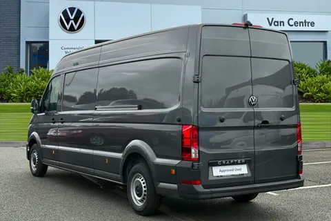CX25LYJ Volkswagen Crafter 2.0 TDI 140PS Commerce Plus High Roof Van Auto Thumbnail #3