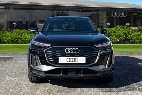  Audi Q6 E-Tron 83kWh S line Auto 5dr Thumbnail #6