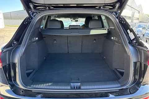  Audi Q6 E-Tron 83kWh S line Auto 5dr Thumbnail #7