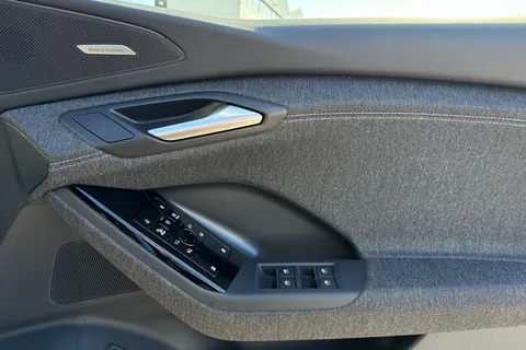  Audi Q6 E-Tron 83kWh S line Auto 5dr Thumbnail #21