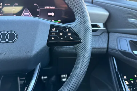  Audi Q6 E-Tron 83kWh S line Auto 5dr Thumbnail #38