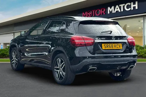 SR68KCV Mercedes-Benz Gla 1.6 GLA180 Urban Edition 7G-DCT Euro 6 (s/s) 5dr Thumbnail #3