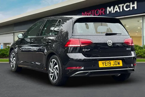 YE19JDW Volkswagen Golf 1.5 TSI EVO Match Euro 6 (s/s) 5dr Thumbnail #3