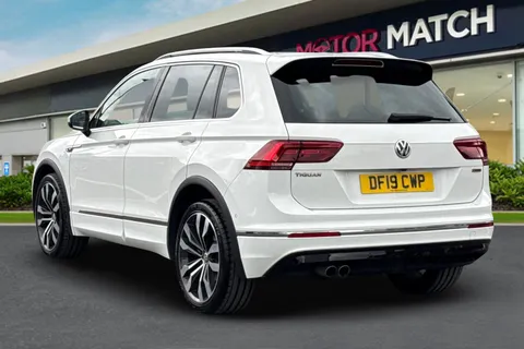 DF19CWP Volkswagen Tiguan 2.0 TDI R-Line Tech 4Motion Euro 6 (s/s) 5dr Thumbnail #3