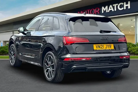 VN21JYR Audi Q5 2.0 TFSIe 50 Edition 1 S Tronic quattro Euro 6 (s/s) 5dr 17.9kWh Thumbnail #3