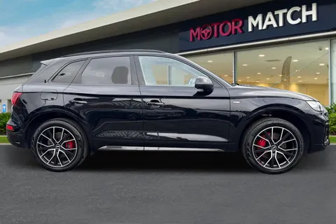 VN21JYR Audi Q5 2.0 TFSIe 50 Edition 1 S Tronic quattro Euro 6 (s/s) 5dr 17.9kWh Thumbnail #4