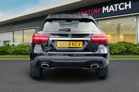 SR68KCV Mercedes-Benz Gla 1.6 GLA180 Urban Edition 7G-DCT Euro 6 (s/s) 5dr Thumbnail #5