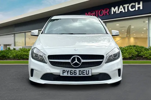 PY66DEU Mercedes-Benz A Class 1.5 A180d Sport (Executive) Euro 6 (s/s) 5dr Thumbnail #6