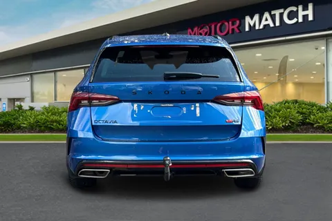 AP21GGZ Škoda Octavia 2.0 TDI vRS DSG Euro 6 (s/s) 5dr Thumbnail #5