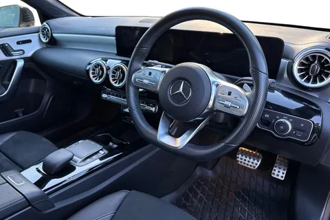 LB71WTN Mercedes-Benz A Class 1.3 A250e 15.6kWh AMG Line Edition (Premium Plus) 8G-DCT Euro 6 (s/s) 5dr Thumbnail #8