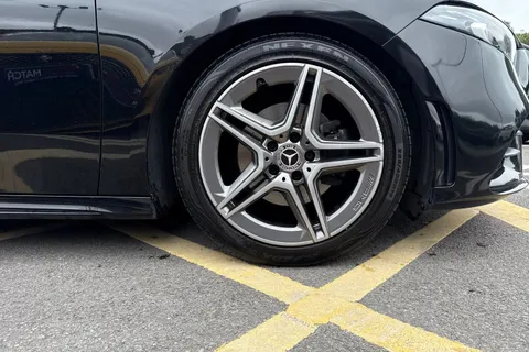 KD19WMT Mercedes-Benz A Class 1.3 A200 AMG Line 7G-DCT Euro 6 (s/s) 5dr Thumbnail #7