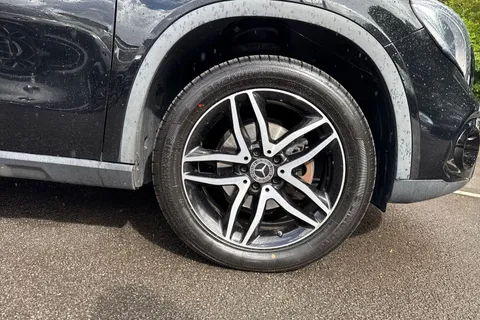 SR68KCV Mercedes-Benz Gla 1.6 GLA180 Urban Edition 7G-DCT Euro 6 (s/s) 5dr Thumbnail #7